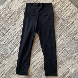 Lululemon Cropped Leggings